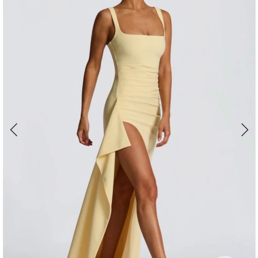 Chic Sleeveless Yellow Maxi Dress